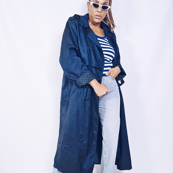 Vintage Navy Trench Coat - Picture 2 of 9